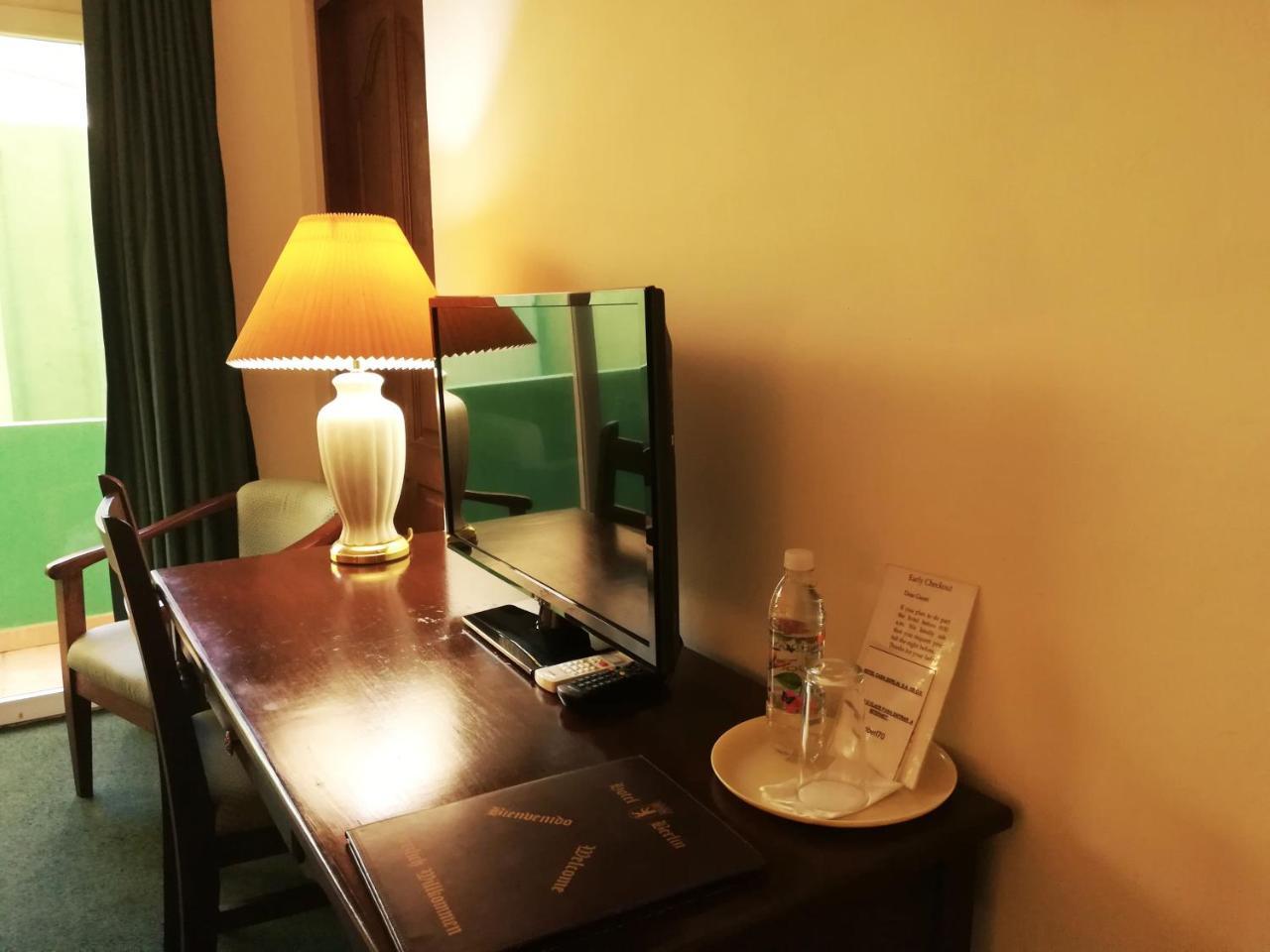 Hotel Berlin San Salvador Kültér fotó