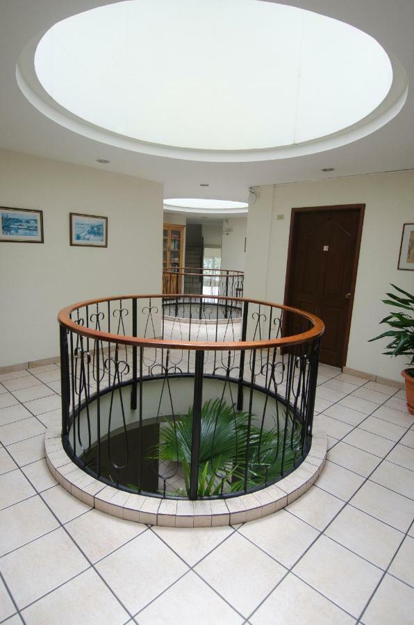 Hotel Berlin San Salvador Kültér fotó